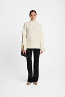 Golf Miss Buttoned Off White