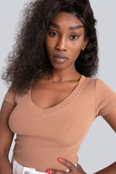 T-shirt Miss Womanly Camel