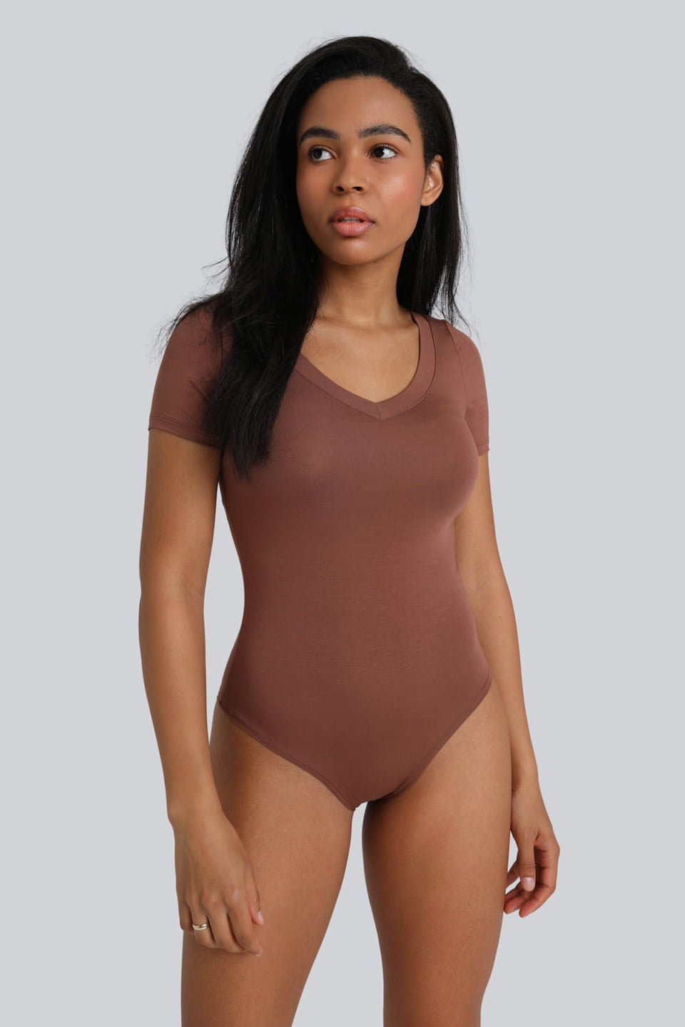 Miss Invisible Short-sleeved V-neck Bodysuit – Chocolate