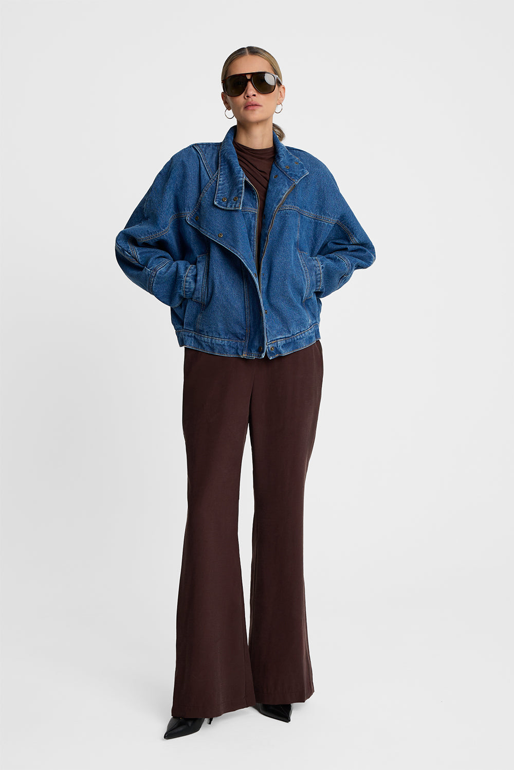Women's oversized denim jacket with an asymmetrical collar | Ansin