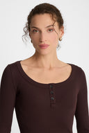 Longsleeve Miss Henley Dark Chocolate