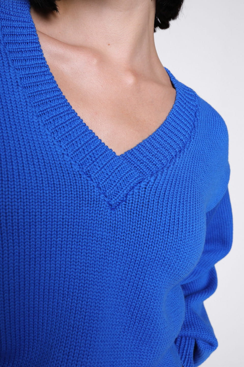 Miss Timeless Cobalt jumper