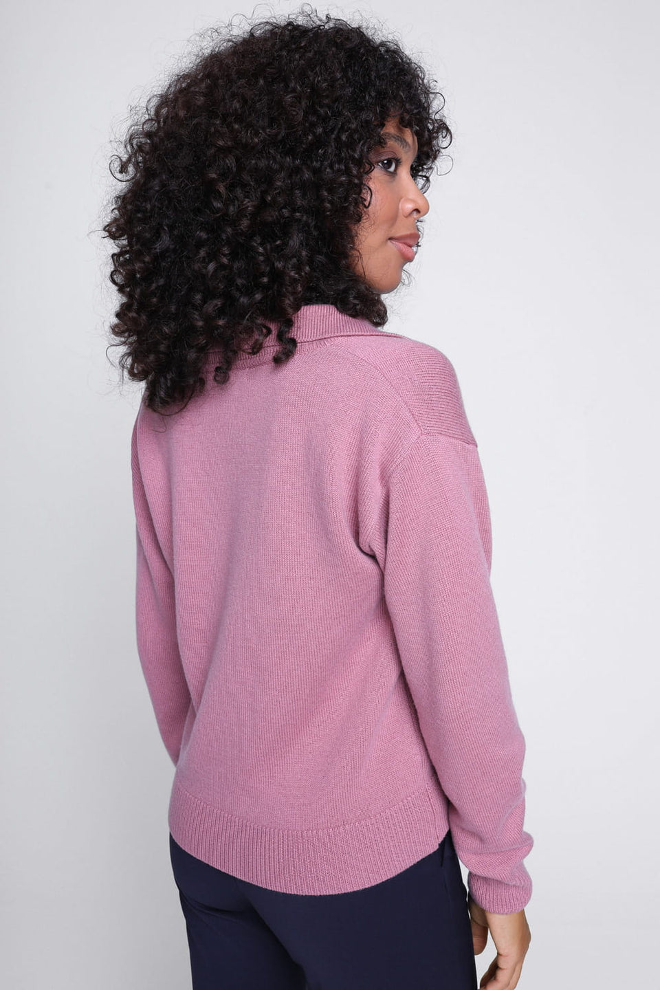 Miss Effortless Pullover in Raspberry Pink