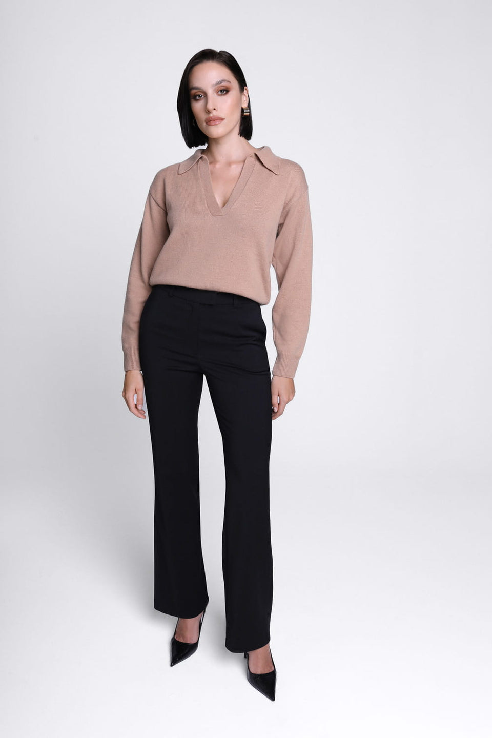 Miss Effortless Pullover in Camel