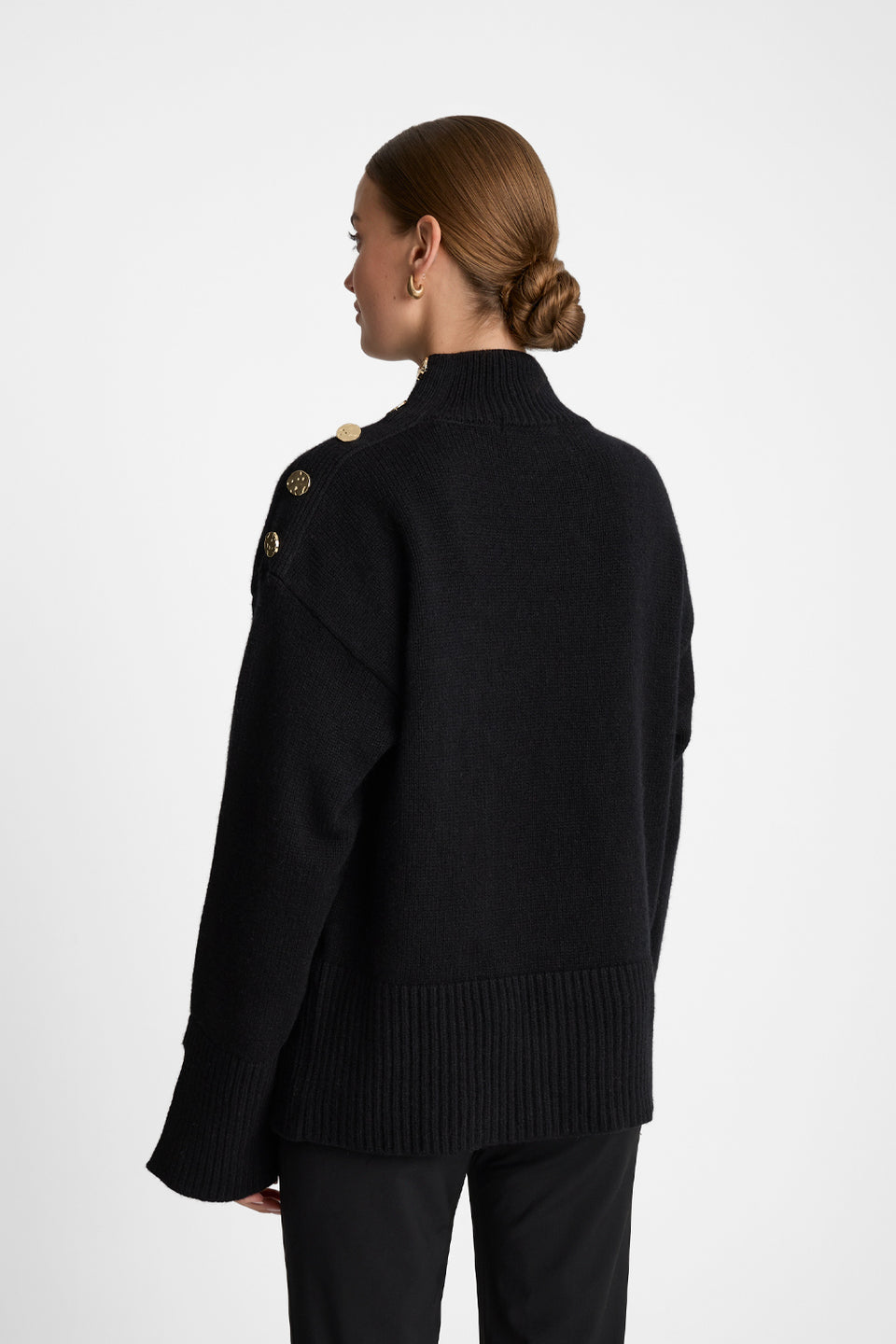 Miss Buttoned Black T-shirt
