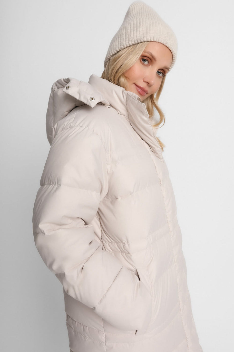 Miss Hugging Vanilla Jacket