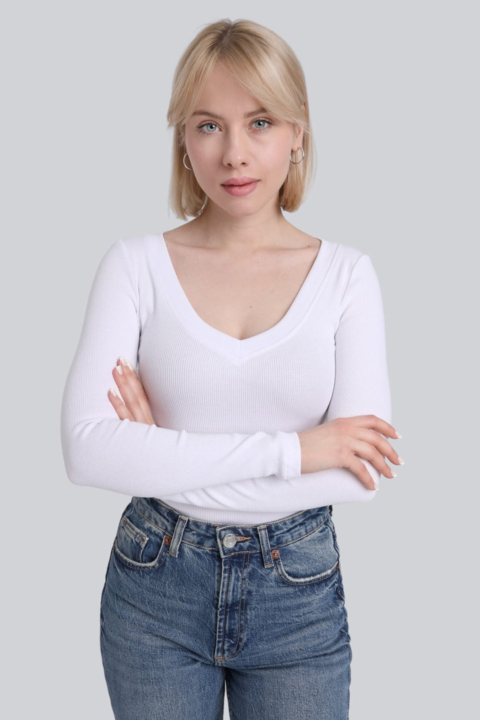 Miss Womanly White Long-Sleeved Top