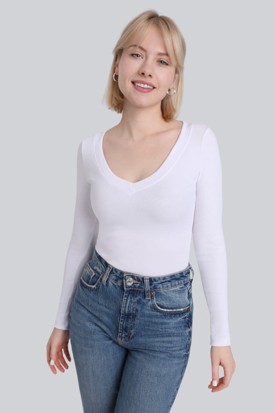 Miss Womanly White Long-Sleeved Top