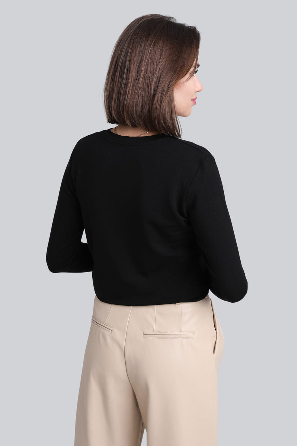 Miss Basic Black Long-Sleeved Top