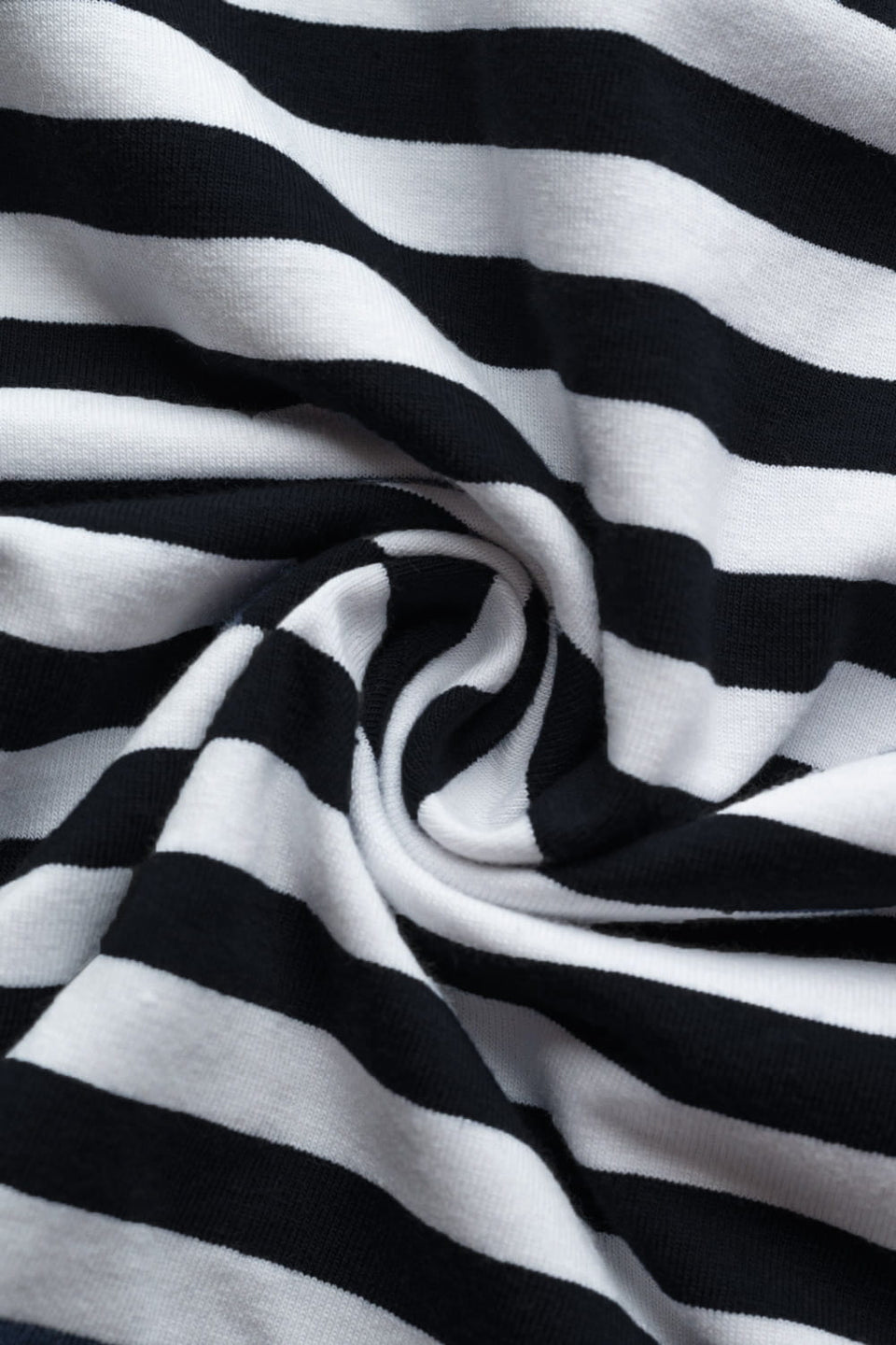 T-shirt Miss Marine V-neck Black Stripes