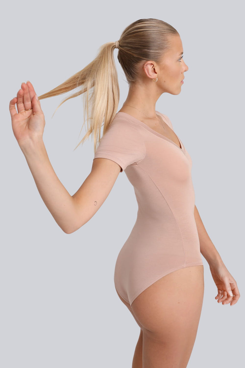 Miss Invisible Short-sleeved V-neck Bodysuit in Cappuccino