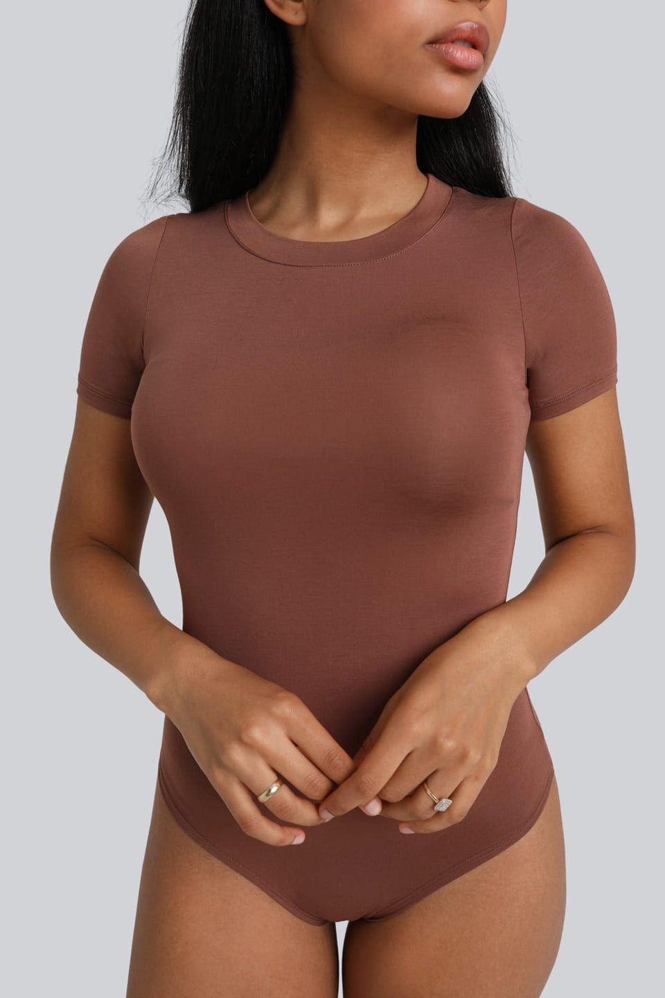 Miss Invisible Short-Sleeved C-Neck Bodysuit – Chocolate