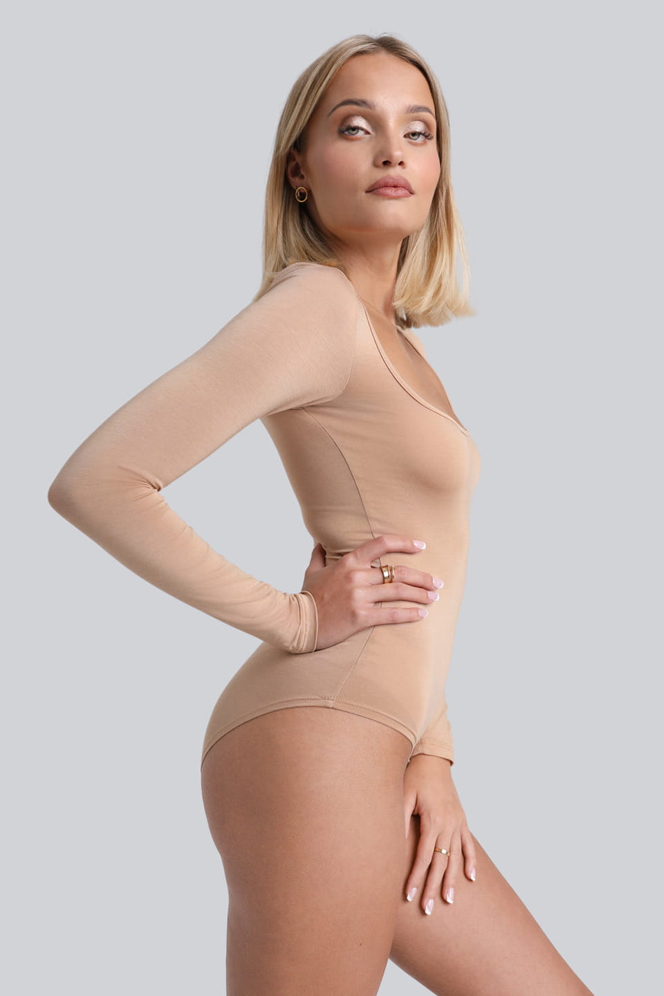 Miss Invisible Long-Sleeved U-Neck Bodysuit in Nude