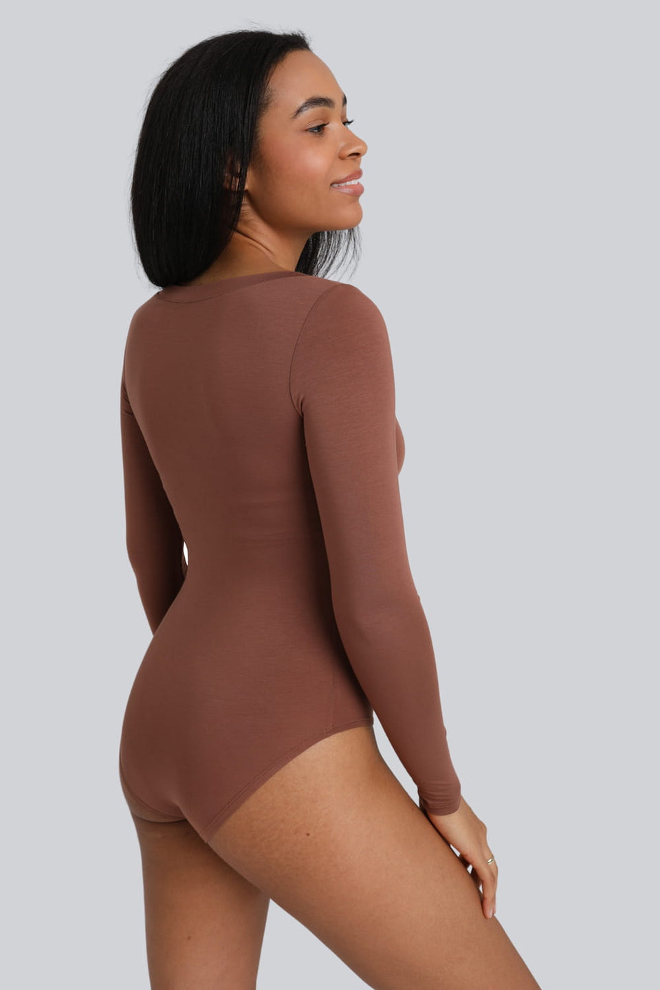 Miss Invisible Long-Sleeved V-Neck Bodysuit – Chocolate
