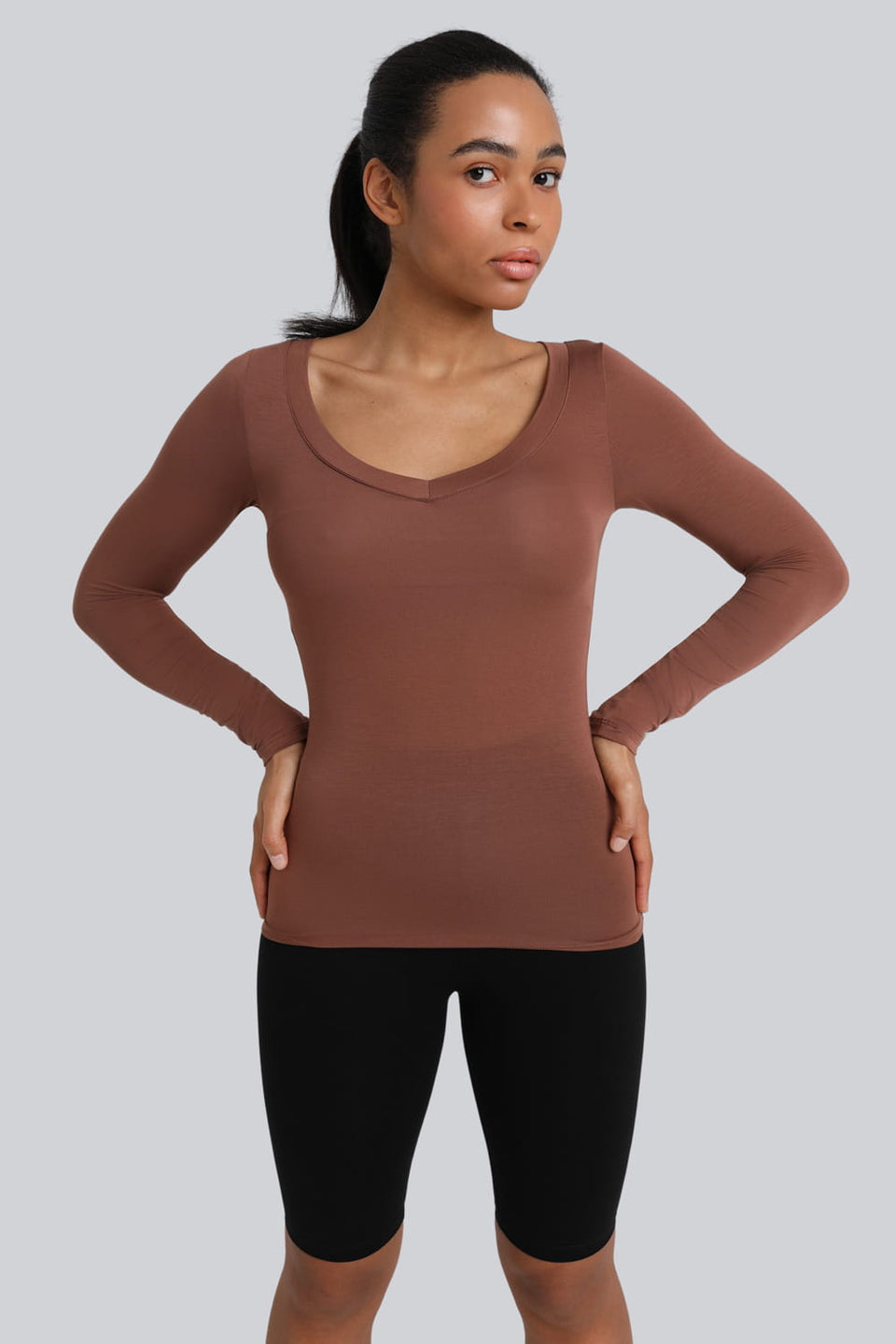 Miss Invisible V-neck long-sleeved top in chocolate