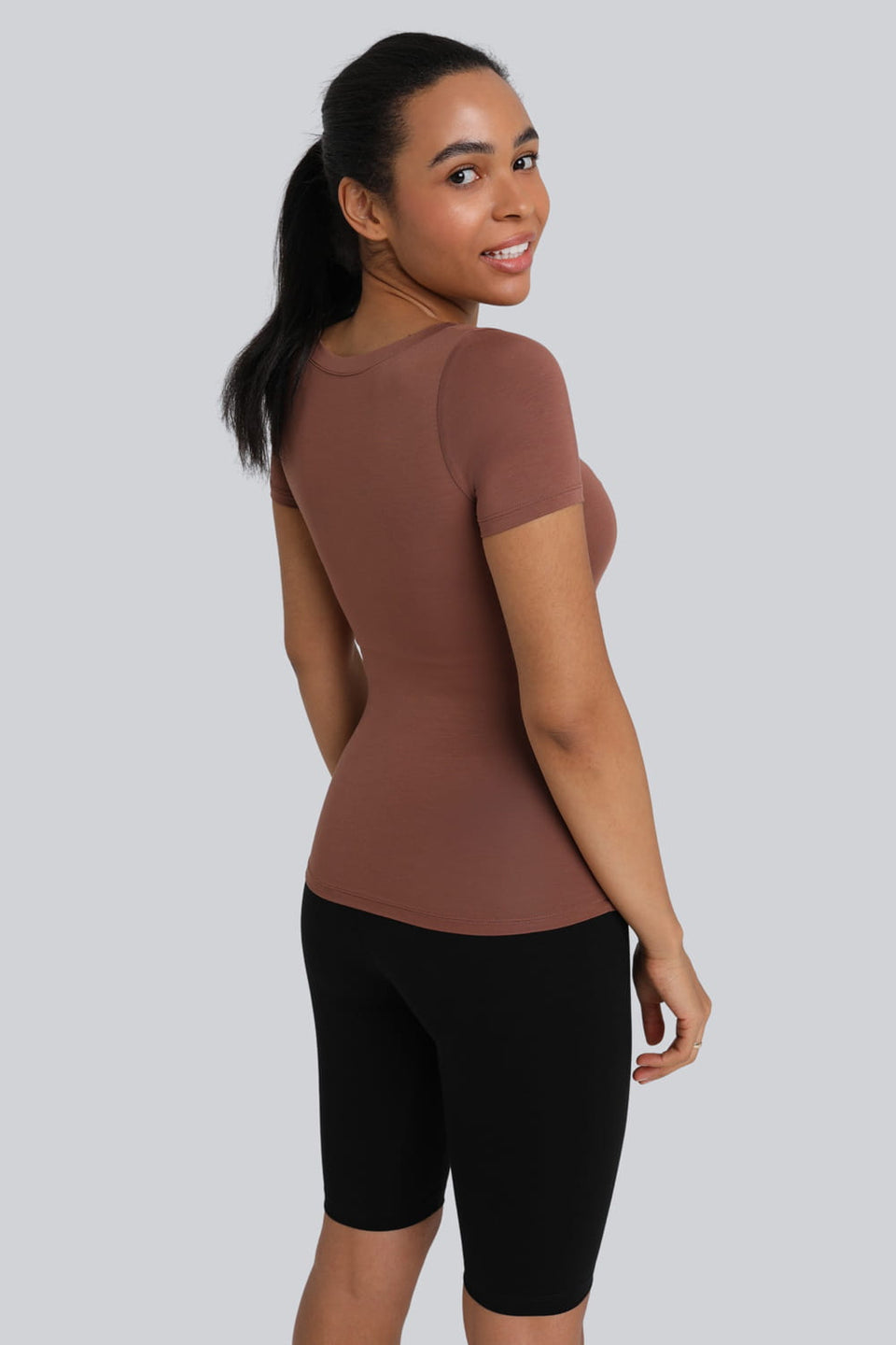 Miss Invisible V-neck T-shirt in Chocolate