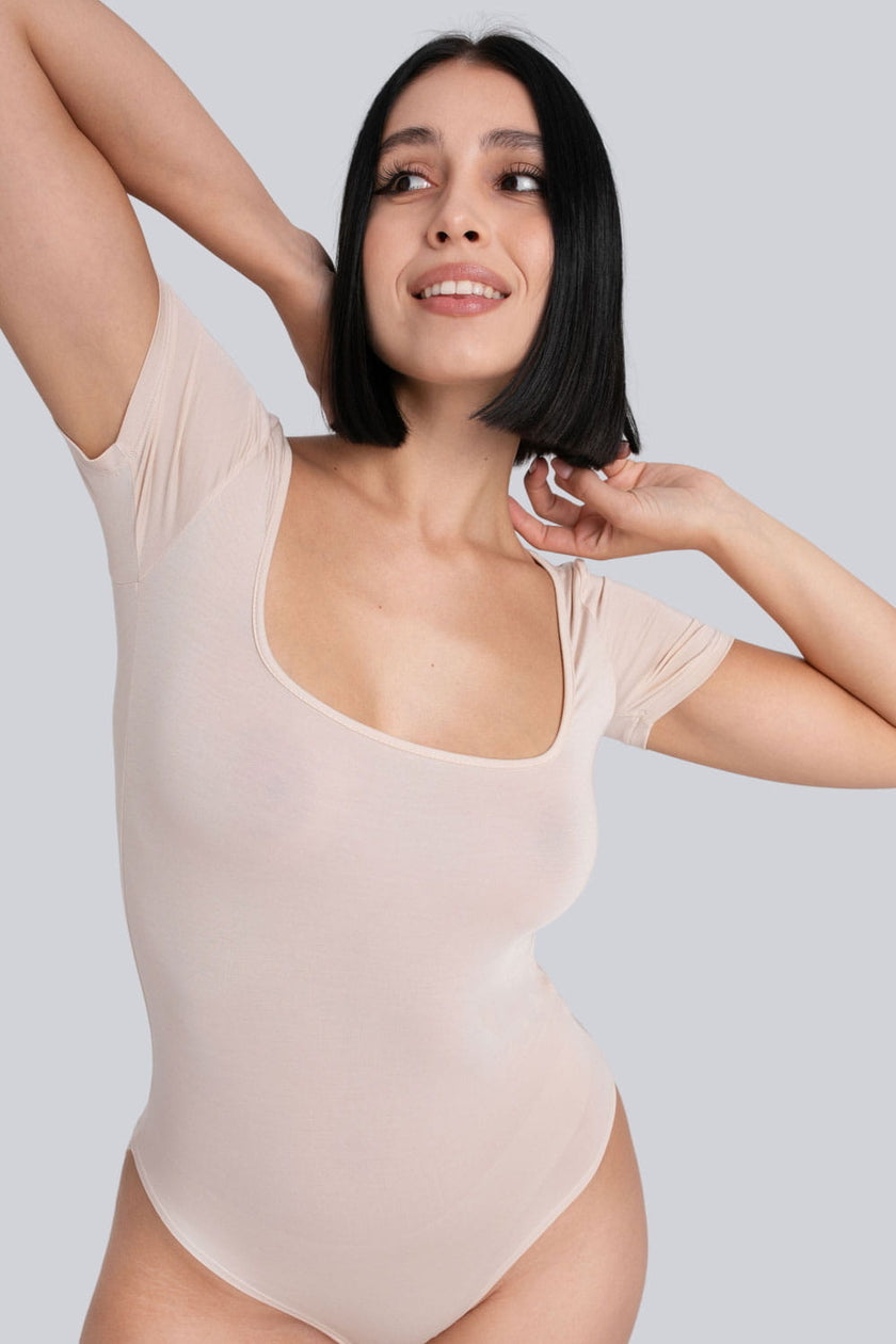 Body Miss Invisible Shortsleeve U-neck Sand