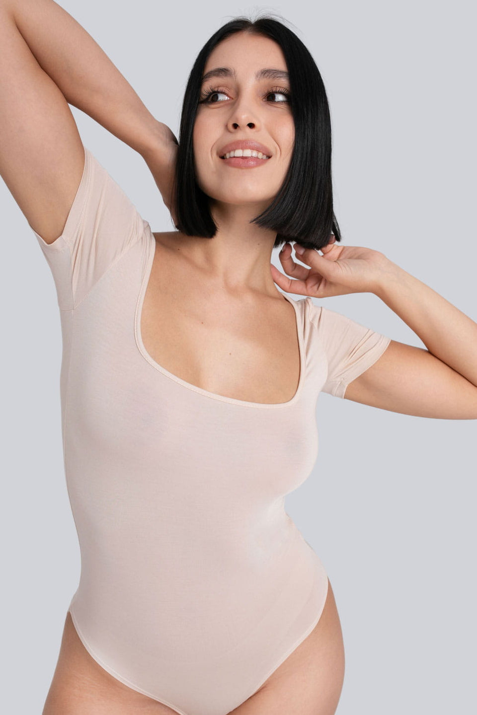 Miss Invisible Short-sleeved U-neck Bodysuit in Sand