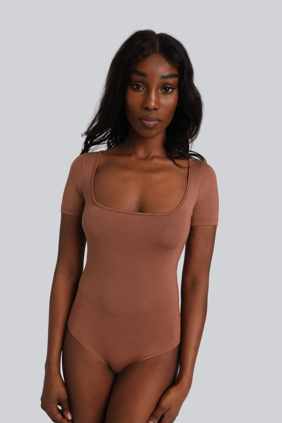 Miss Invisible Short-Sleeved U-Neck Bodysuit – Chocolate
