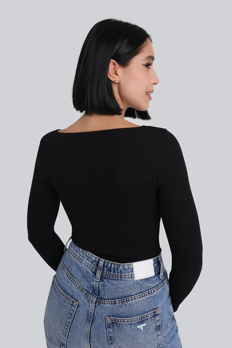 Miss Delicate Black Long-Sleeved Top