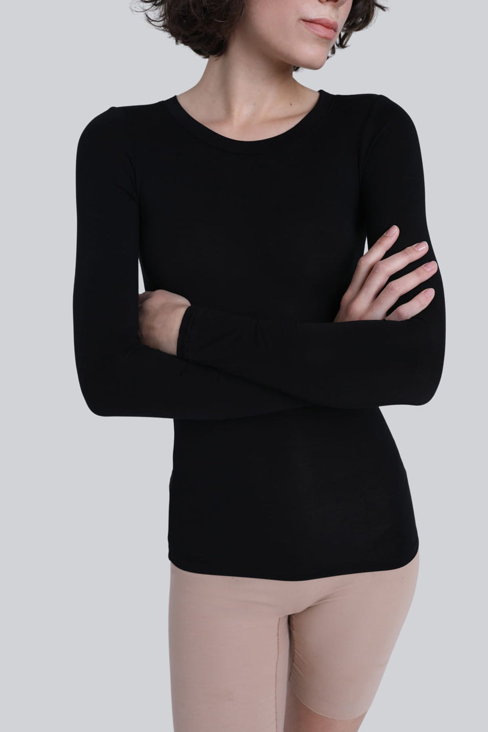 Miss Invisible C-neck Long-Sleeved Top – Black