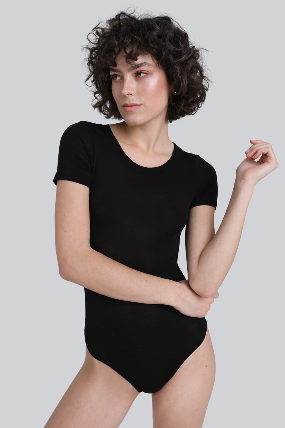 Miss Invisible Short-Sleeved C-Neck Bodysuit – Black