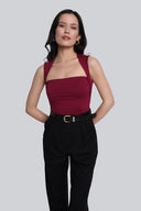 Top Miss Daring Wine Red