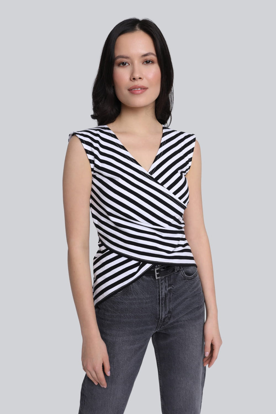 Top Miss Striped Black Stripes