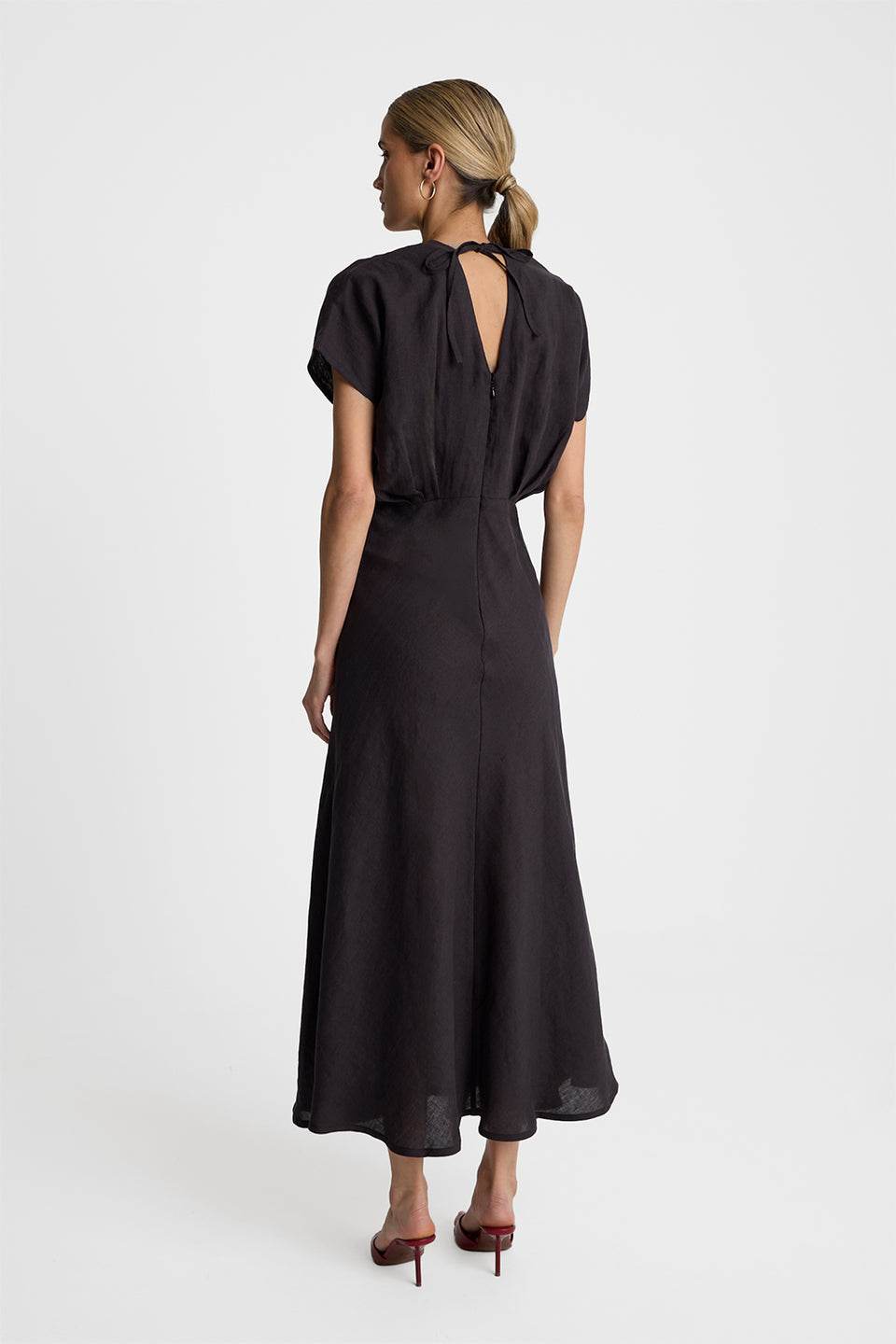Miss Airy Black Dress