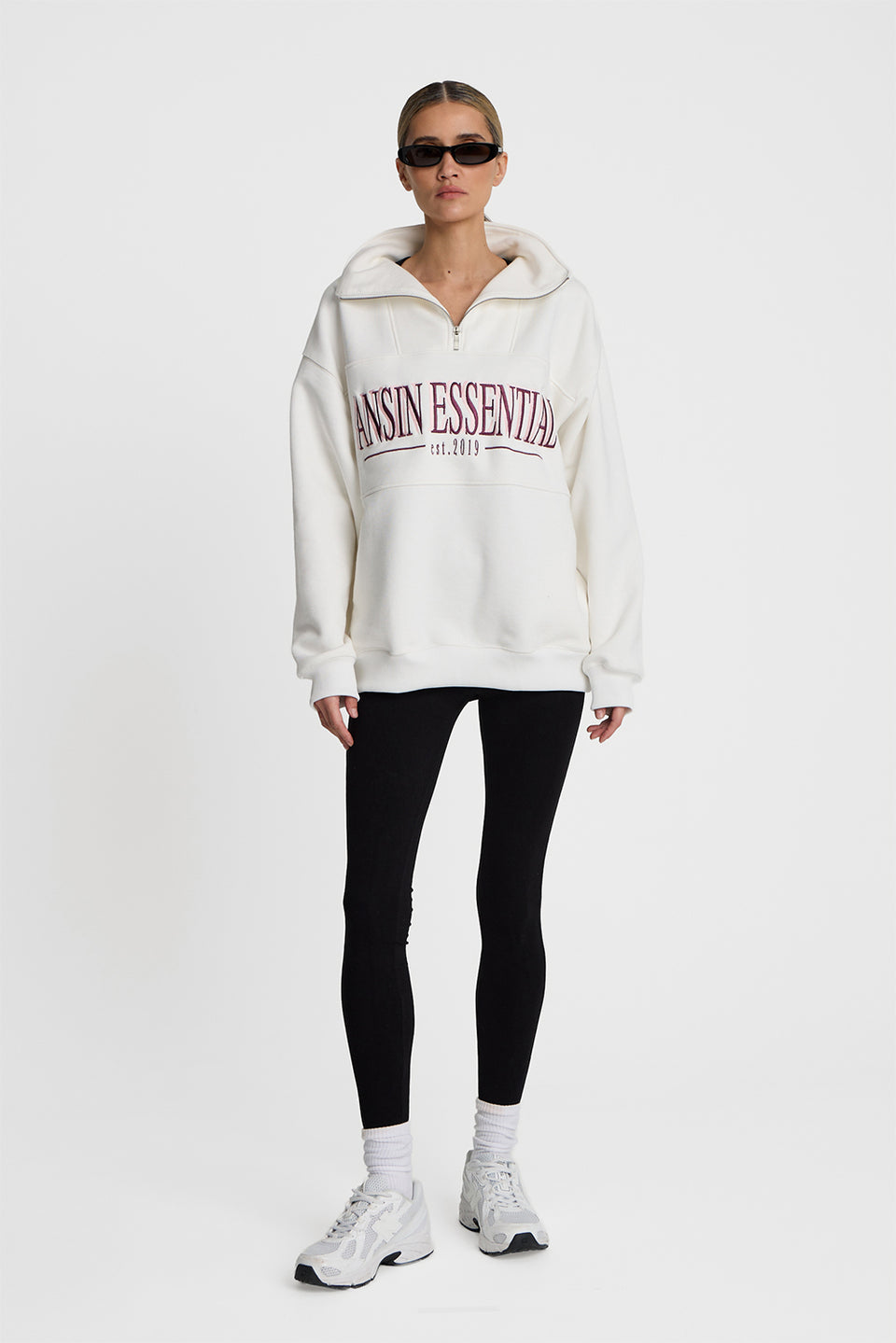 Miss Diana Off-White Sweatshirt