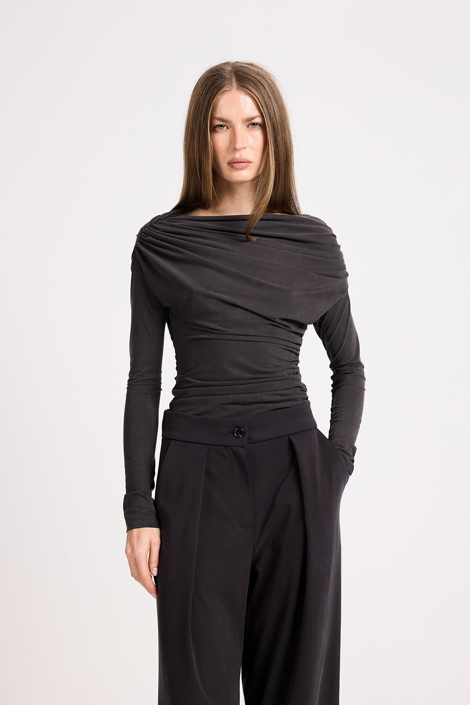 Longsleeve Miss Ari Graphite