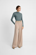 Longsleeve Miss Sculptural Olive