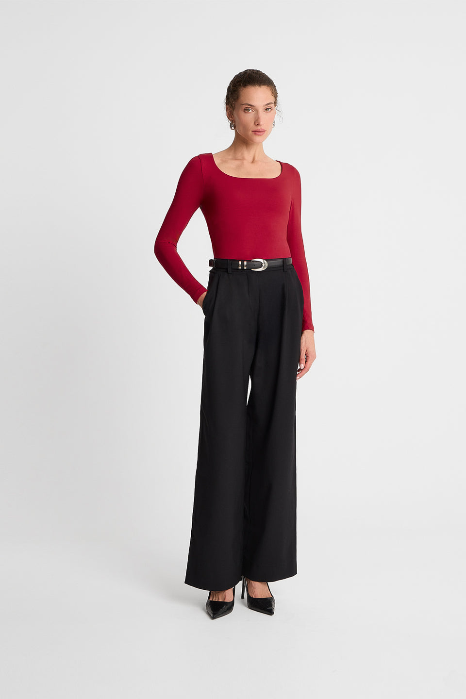 Miss Wonder Red Long-Sleeved Top