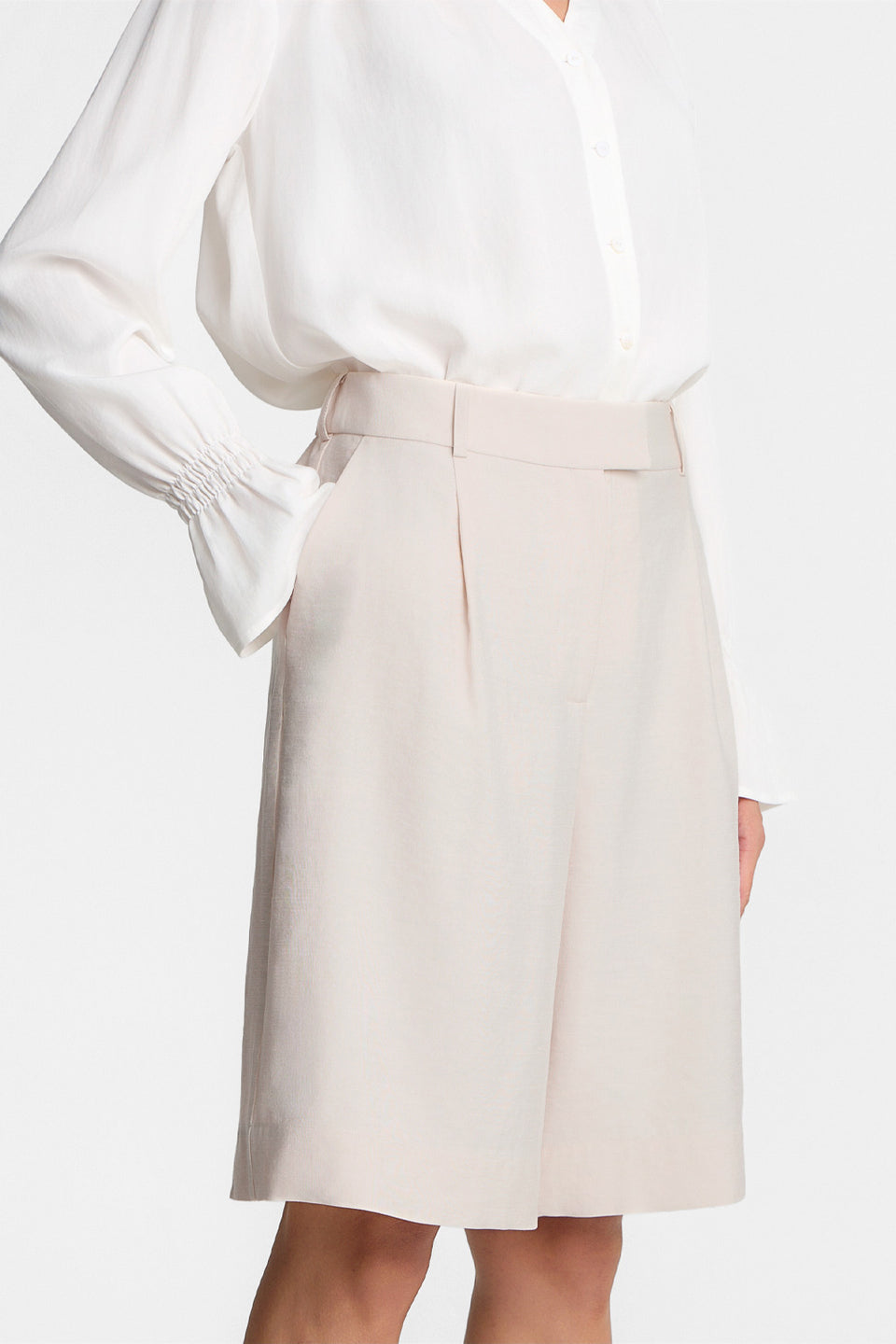 Miss Arden Sand Shorts