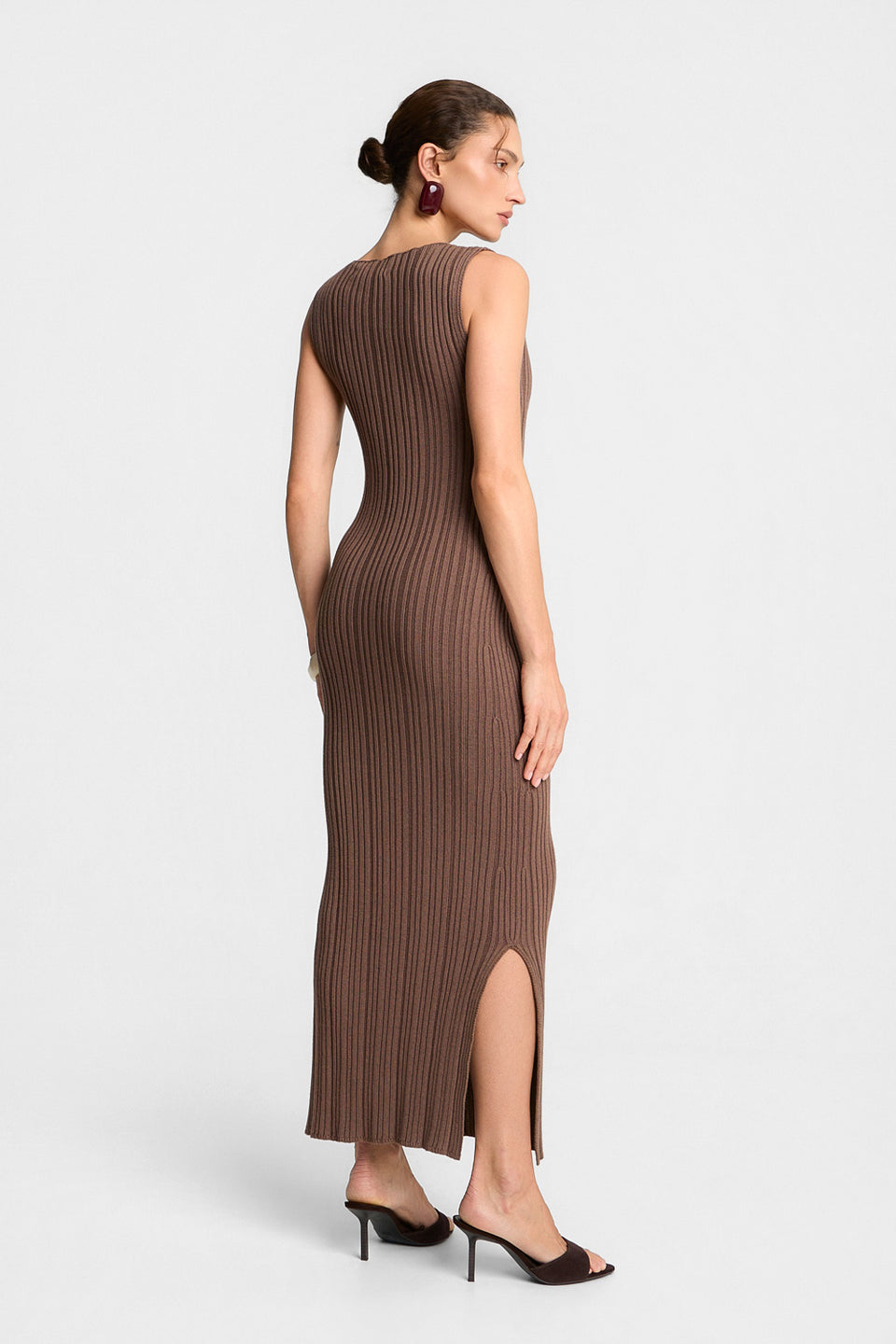 Miss Lyra Mokka Dress