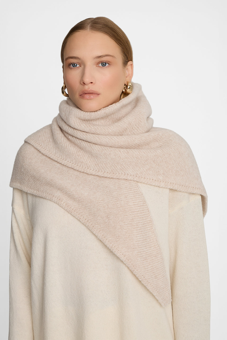 Miss Polite Vanilla Scarf
