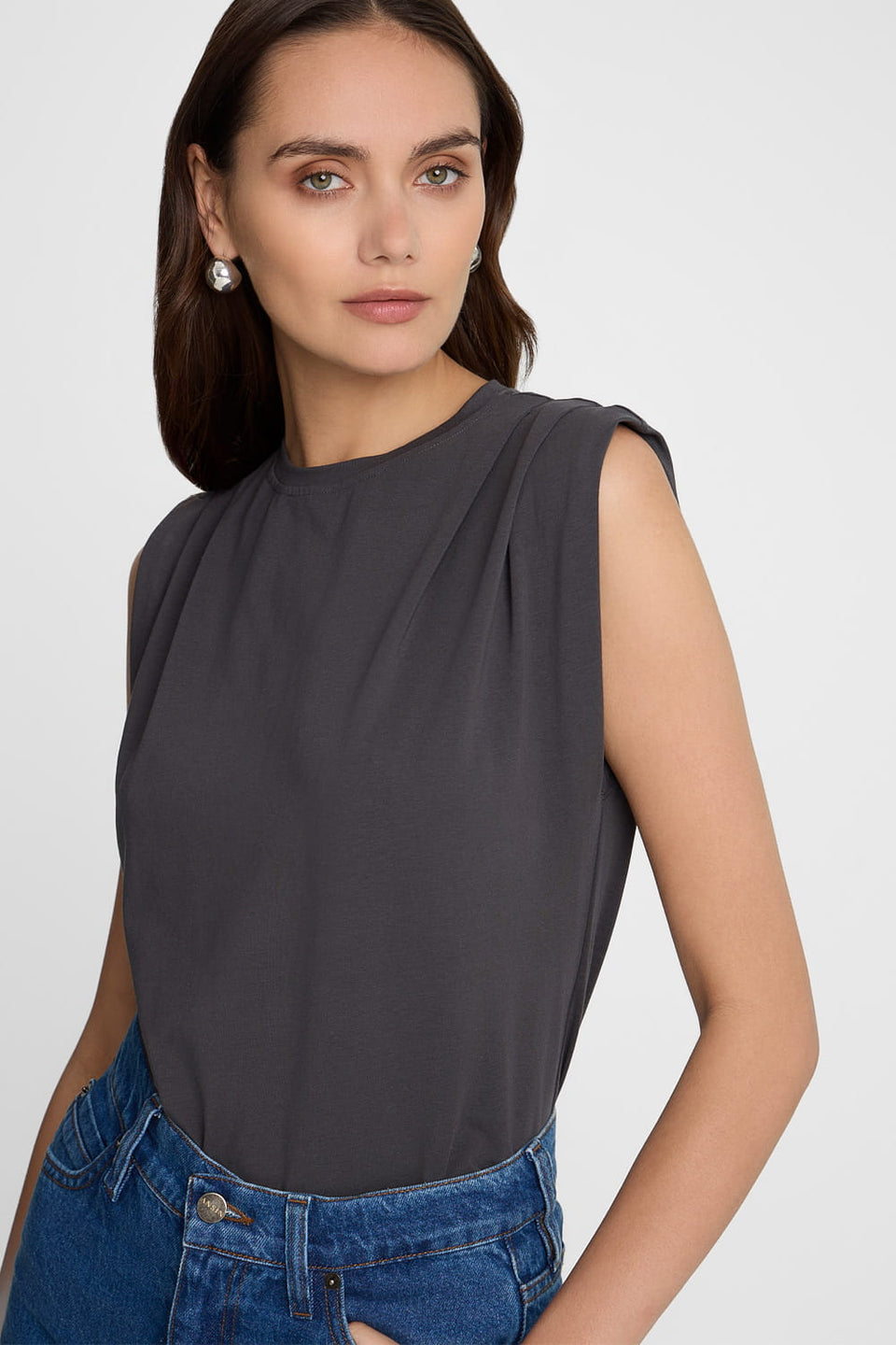 Miss Boxy Dark Grey T-shirt
