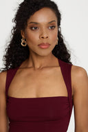 Top Miss Daring Burgundy