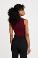 Top Miss Daring Burgundy