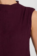 Top Miss Pleated Burgundy