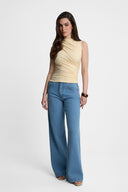 Top Miss Sculptural Butter Yellow