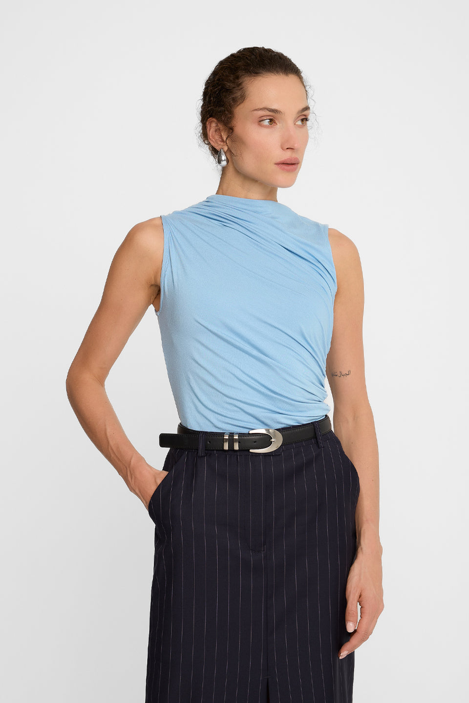 Top Miss Sculptural Light Blue